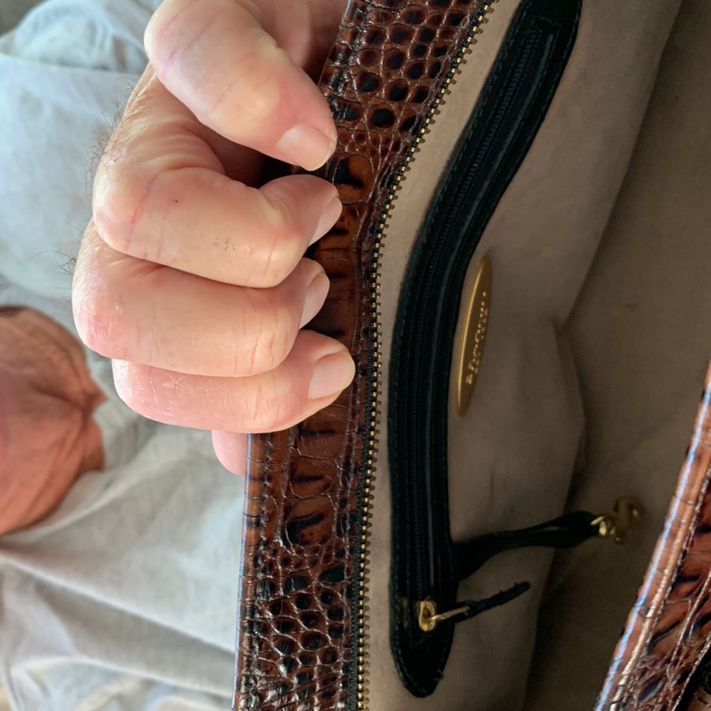 Brahmin leather satchel crossbody black with brown trim - Picture 5 of 8